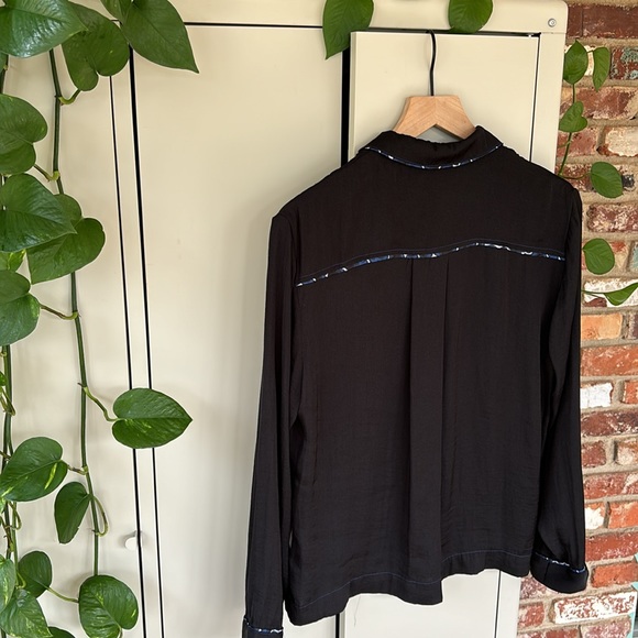 UO Satiny Buttondown Blouse - Picture 8 of 8